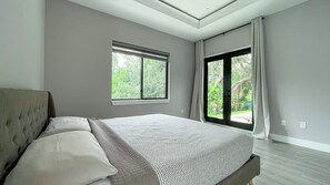 3 chambres, fer et planche à repasser, lit parapluie, Wi-Fi gratuit