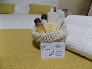 Dusj, hårføner, bidé og håndklær