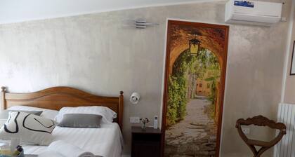 Torre Serena B&B - Tower Room -