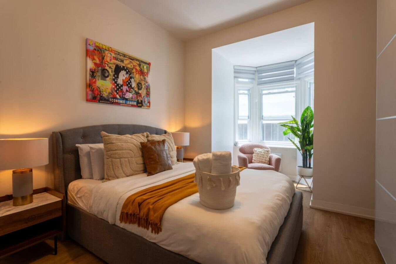 2 dormitorios, tabla de planchar con plancha, wifi y ropa de cama