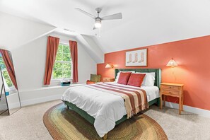 3 chambres, bureau, fer et planche à repasser, Wi-Fi gratuit