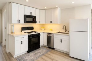 Microwave, oven, stovetop, dishwasher