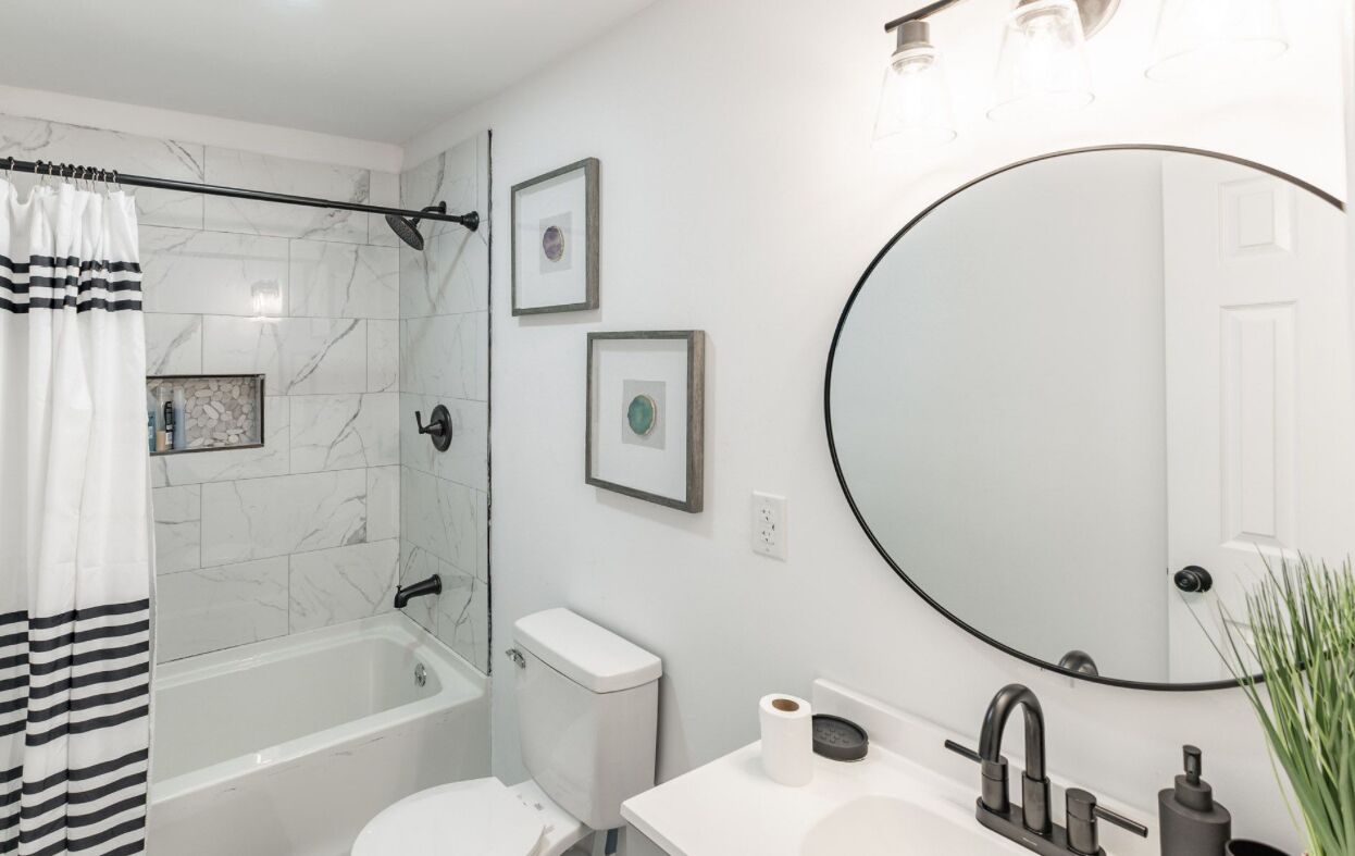 Shower, towels, soap, toilet paper