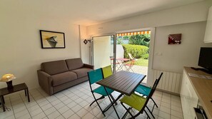 TV - CARNAC 2-room apartment - 3/4 persons (CARNAC)