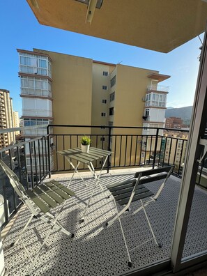 Outdoor dining - Central Studio in Torremolinos (Torremolinos)