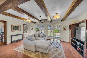 Living area - Southwestern Charm w/Pool in Beloved Neighborhood (St. George)