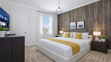 Hypo-allergenic bedding, free WiFi, bed sheets