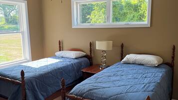 2 bedrooms, free WiFi, bed sheets