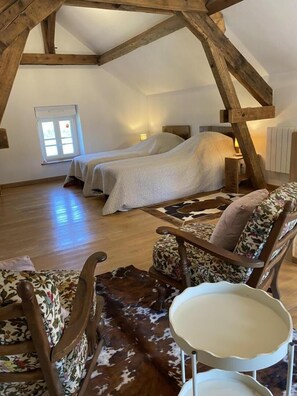 2 bedrooms, internet