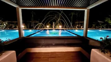 Piscine extérieure