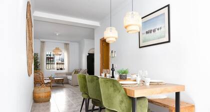 Casa Elola | Terrace - Near Beach - Parking
