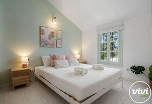 3 bedrooms, in-room safe, iron/ironing board, free WiFi - Serenity | Townhouse with terrace in Mijas (Mijas Costa)