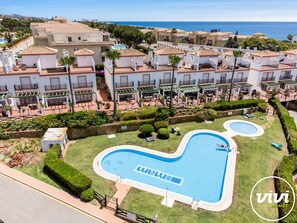 Piscina a l'aire lliure 