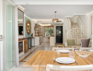 Interior - Lochloosa | Pool - terrace - golf (Marbella)