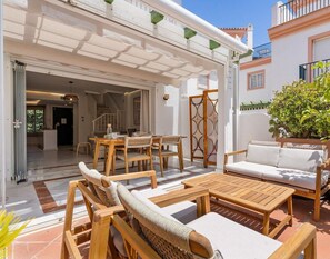 Outdoor dining - Lochloosa | Pool - terrace - golf (Marbella)