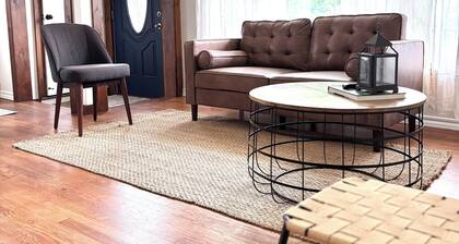 Clean, Cozy & Central - EMU + 10 mins to Ann Arbor
