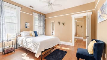 3 bedrooms, in-room safe, iron/ironing board, free WiFi