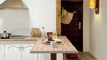 Fridge, microwave, coffee/tea maker, toaster