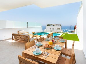 Outdoor dining - D´Mediterranea private pool & sauna by Interhome (Nerja)