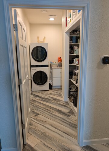 Rally Oasis, Quieter neighborhood, Walking distance to Main Street