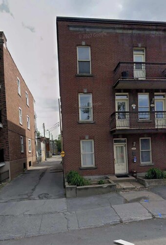 Modern vibrant with Parking – 2BR and confort