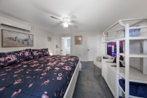 Desk, free WiFi, bed sheets