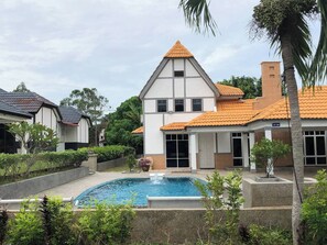 Pool - Villa 841 @ A'Famosa Resort (Alor Gajah)