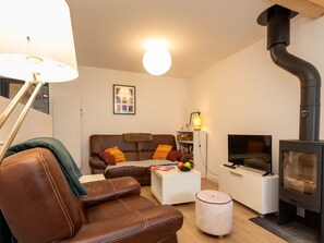 Living area - Les Liesses by Interhome (Le Vivier-sur-Mer)