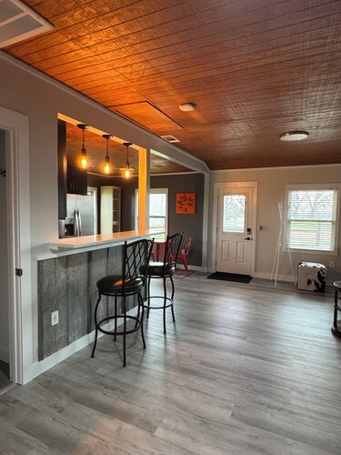 Charming cottage on ranch in Harper