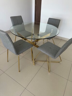 Dining - Real Center apartment with pool (Zapopan)