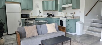 Apartment Close to Hospital and UAA