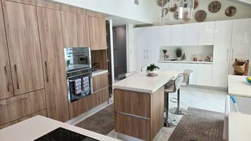 Microwave, oven, stovetop, dishwasher