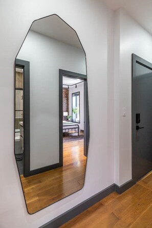 Interior - Loft Condo Free Parking/MIT/Harvard/TD Garden (Somerville)