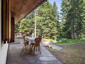 Outdoor dining - Apartment Larice by Interhome (San Bernardino)