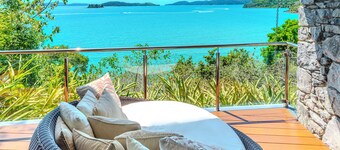 Edge 18 Waterfront Luxury