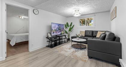 1 Bedroom Apartment-Near Metro Station
