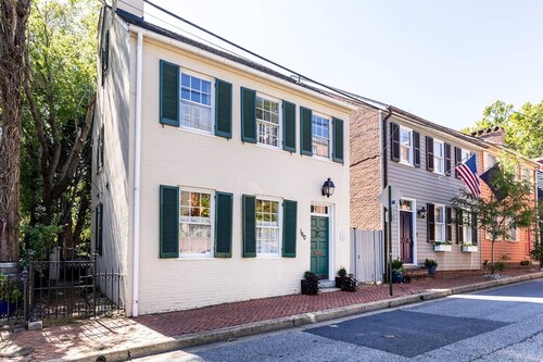 Steps from the Waterfront with Private Backyard at Historic Philip Clayton House