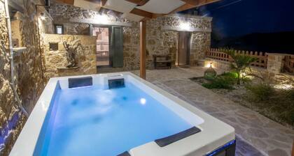 Pamelas House | Ravdoucha