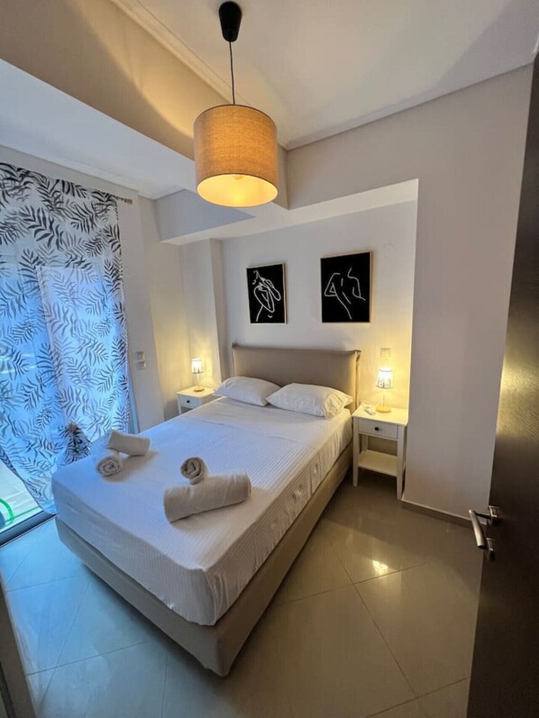 2 chambres, fer et planche à repasser, lit de bébé portatif, Wi-Fi