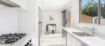 Lake Illawarra Family Escape