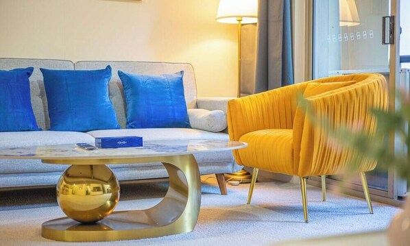 Oklassificerad bild, 1 av 17, knapp