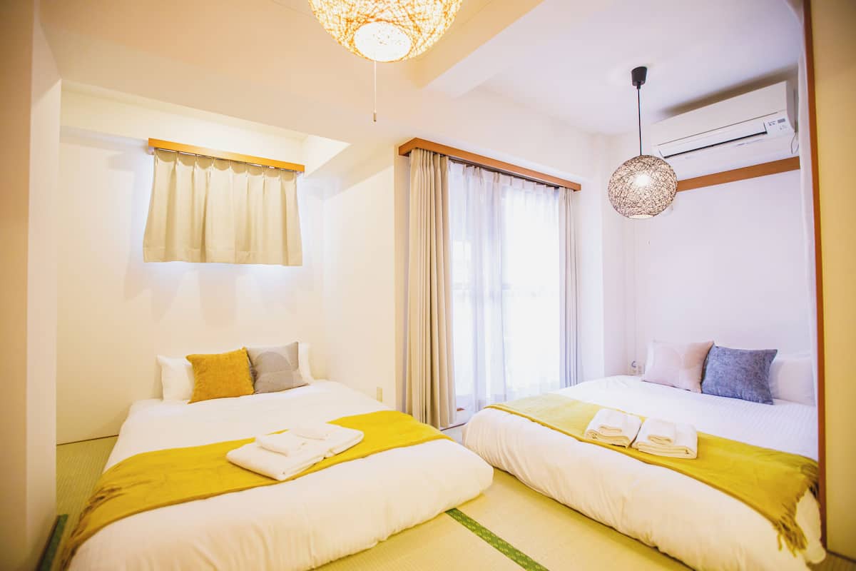 Basic Apartment, City View | Blackout drapes, iron/ironing board, free WiFi, bed sheets