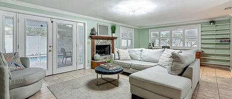 تلفزيون، مدفأة