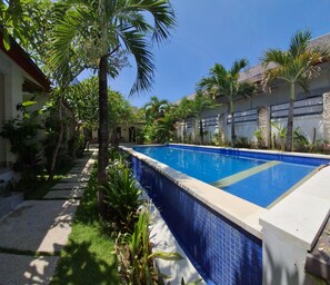 Pool - Charming 1-bedroom building in lovely Bali with WiFi, AC (Bali)