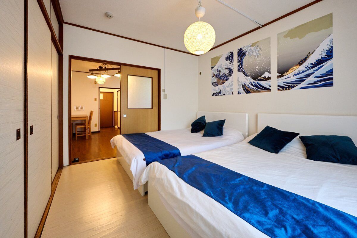 Xs02 Xross Stay Namba2 - Japan