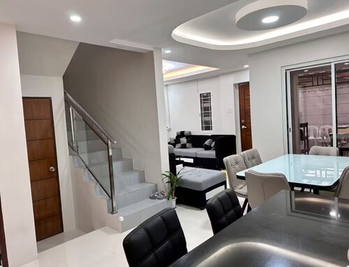 Stylish 3BR Balikbayan Home for visiting Family in Naic