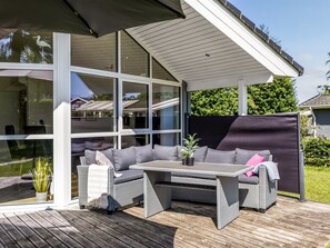 Outdoor dining - "Alfwin" - 300m from the sea by Interhome (Haderslev)