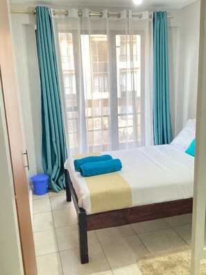 1 bedroom, iron/ironing board, free WiFi, bed sheets