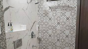 Chambre Double Supérieure, non-fumeur | Salle de bain