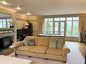 リビング エリア